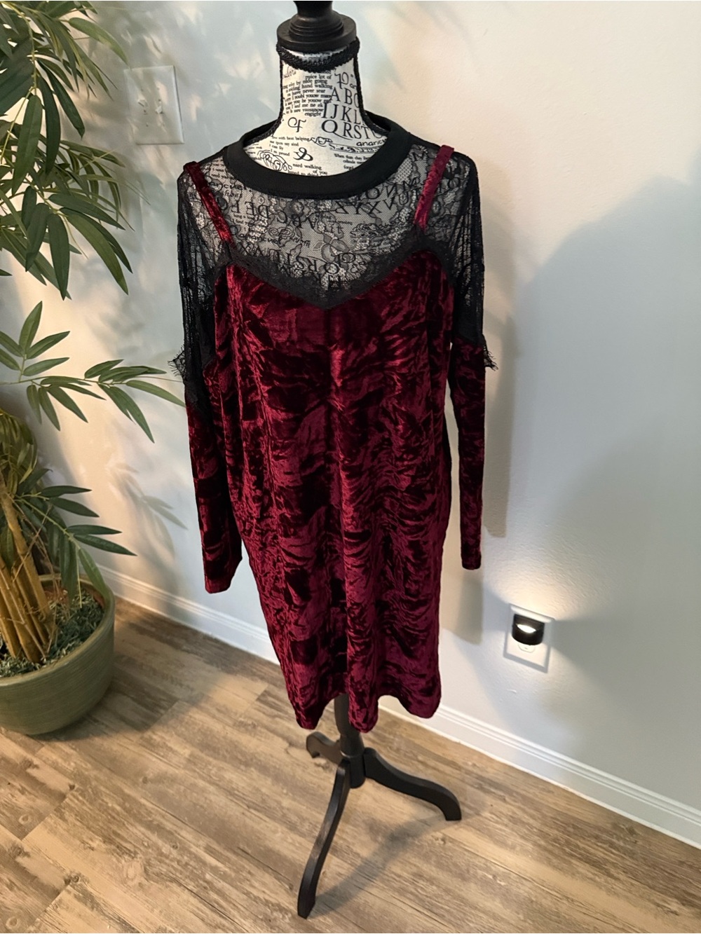 entro Burgundy Velvet Long Sleeve Slip Dress with Black Lace Yoke